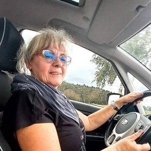 Meet your Posher, Natalie